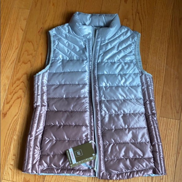 Gap silver puffy vest